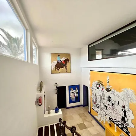With Breakfast Included, Wifi And Great Pool In Yaiza * Yaiza (Lanzarote)